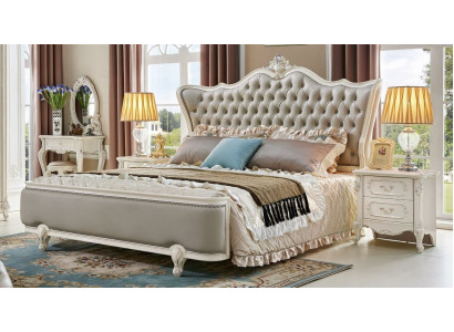 Luxury Chesterfield Baroque Bed Bedside table 3-piece. Bedroom Sets Solid wood