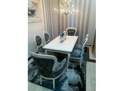 Dine in style with Classic Grey-Blue e Dining chairs in a practical set of 4