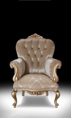 Classic r Armchair with beige decor and Chesterfield design for the living room