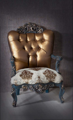 Chesterfield Design Armchair with golden backrest for Living room