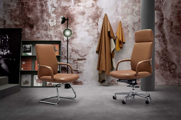 Executive Chair Armchair Swivel Computer Chairs Seat Furniture Brown Leather Upholstery