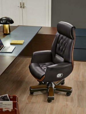 Executive Chair Armchair Leather Upholstery Decorative Office Chair Swivel Computer Chairs Seat