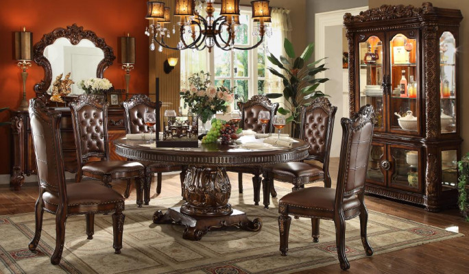 Brown Classic Baroque Dining room set round table 6x Leather Chesterfield Chairs