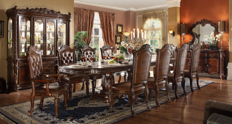 Classic Brown Dining room Furniture Designer Dining table with Chesterfield wooden chairs