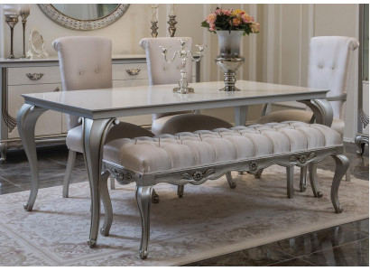 exclusive Classic Dining room furniture with Decorative n Details