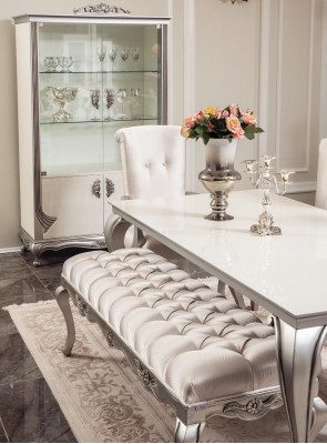 exclusive Classic Dining room furniture with Decorative n Details