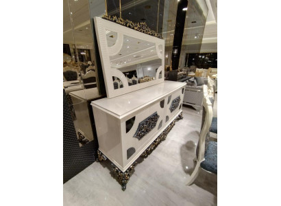 High-quality elegant chest of drawers with mirror stylish appearance