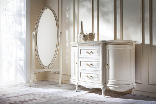 Classic r make-up room with standing mirror and Chest of drawers - Verona