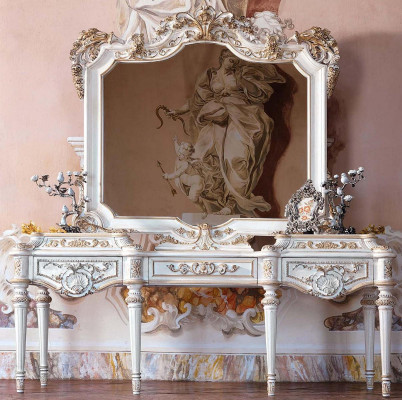 Luxurious white console table and mirror with carved frame