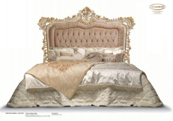 Luxury Bed Chesterfield Double bed Bed Frame Beige Bedroom