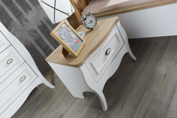 Bedside tables Consoles Side table Country house style Bedside tables Tables Wood