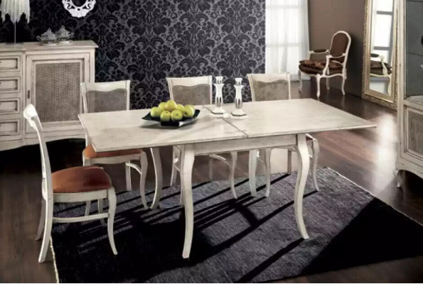 Dining room Suite Dining table 4x Chairs Dining room Sideboard Set 7 pieces.