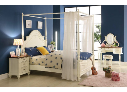 Four-poster bed 3-piece. Set Bedroom Beds 3-piece Set Country House Furniture Bedside table