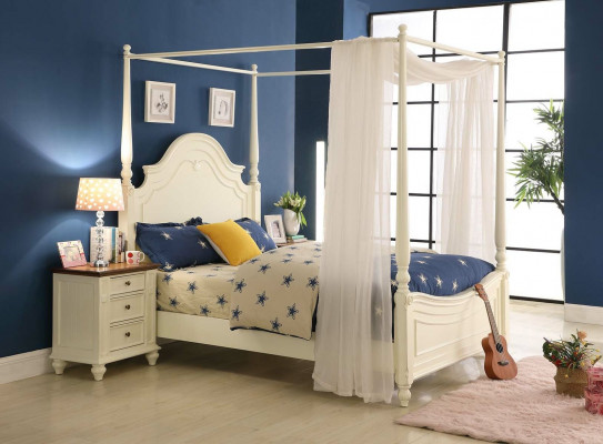 Four-poster bed 3-piece. Set Bedroom Beds 3-piece Set Country House Furniture Bedside table